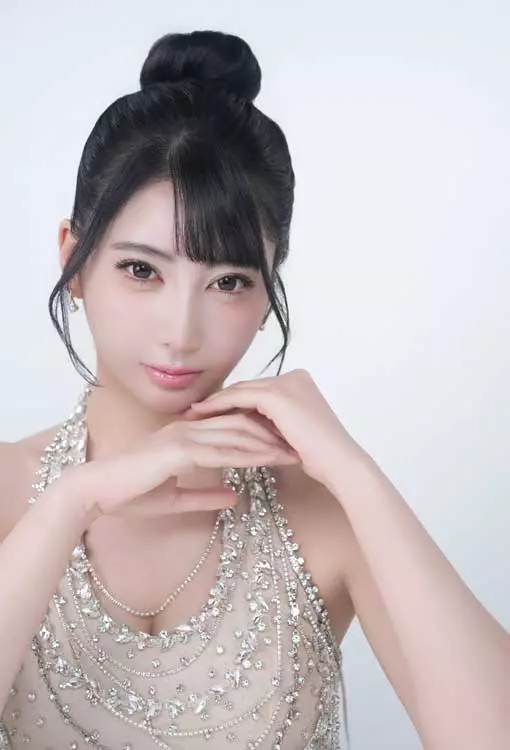 ดาราAVตัวท็อป-ฮิบิกิ-นัตสึเมะ