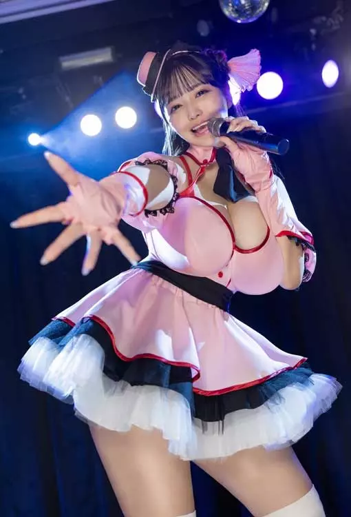 Koibuchi-Momona-Pornนมใหญ่